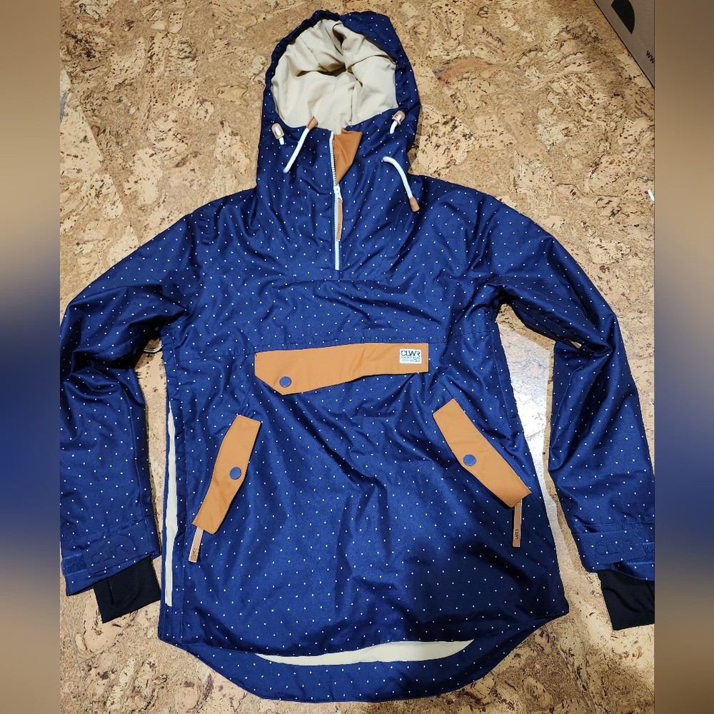 Like New Women's Navy Pullover Snowboard Jacket with Tan Accents